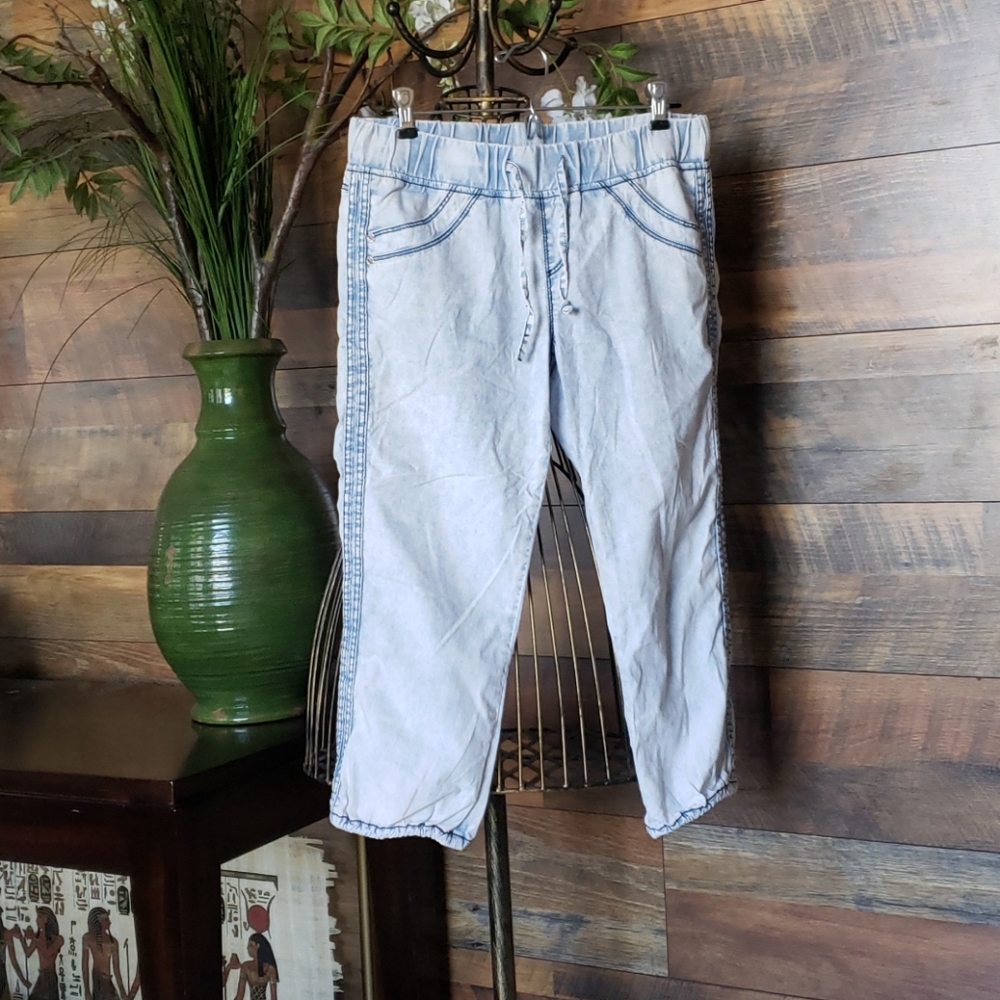 Acid wash long shorts